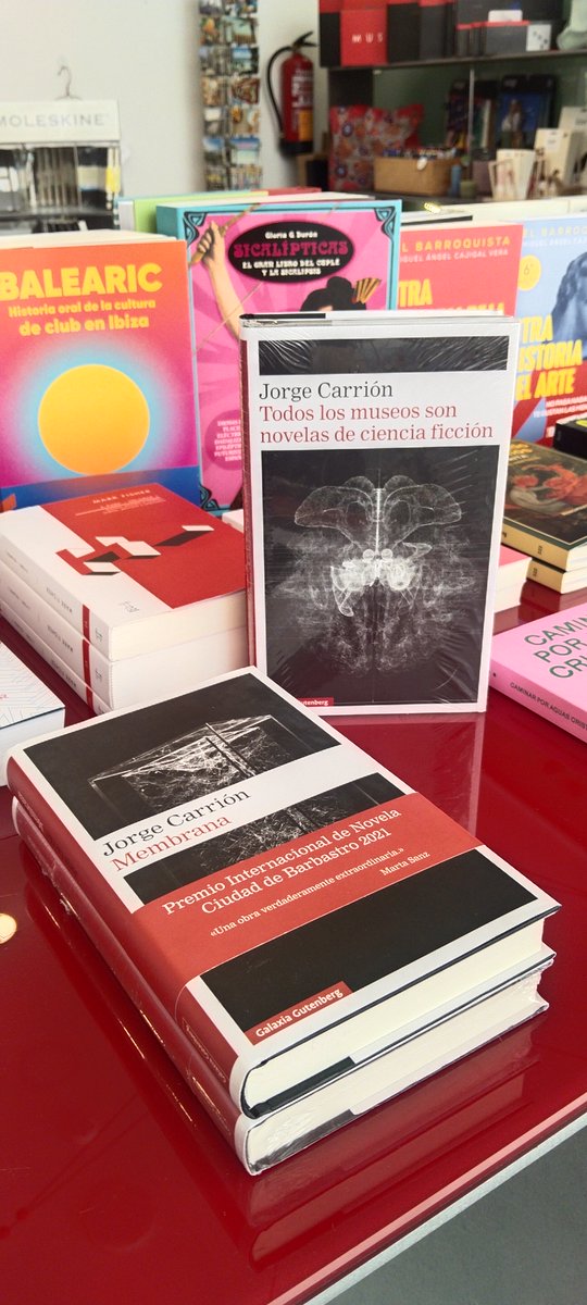 Últimas horas para inscribirte a la charla que impartirá mañana @jorgecarrion21 en @esbaluardmuseu. El coloquio versará sobre cómo el mundo digital ha cambiado la forma de acercarnos a las obras de arte y cuales han sido las lecturas que le han ayudado a entenderlas @G_Gutenberg