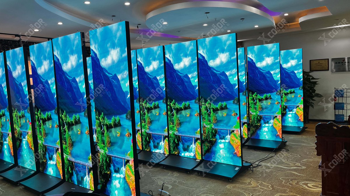 LED banners/ LED banner stands / LED posters/ digital signages 
🎉Could be used separately or spliced! 
whatsApp: +86 18938846782
#LEDDisplay #LEDScreen #DigitalSignage  #LEDVideoWall #PantallasLED #RentalScreen #EventLED #ledscreenrental #ledbanner #rentalledscreen #posterscreen