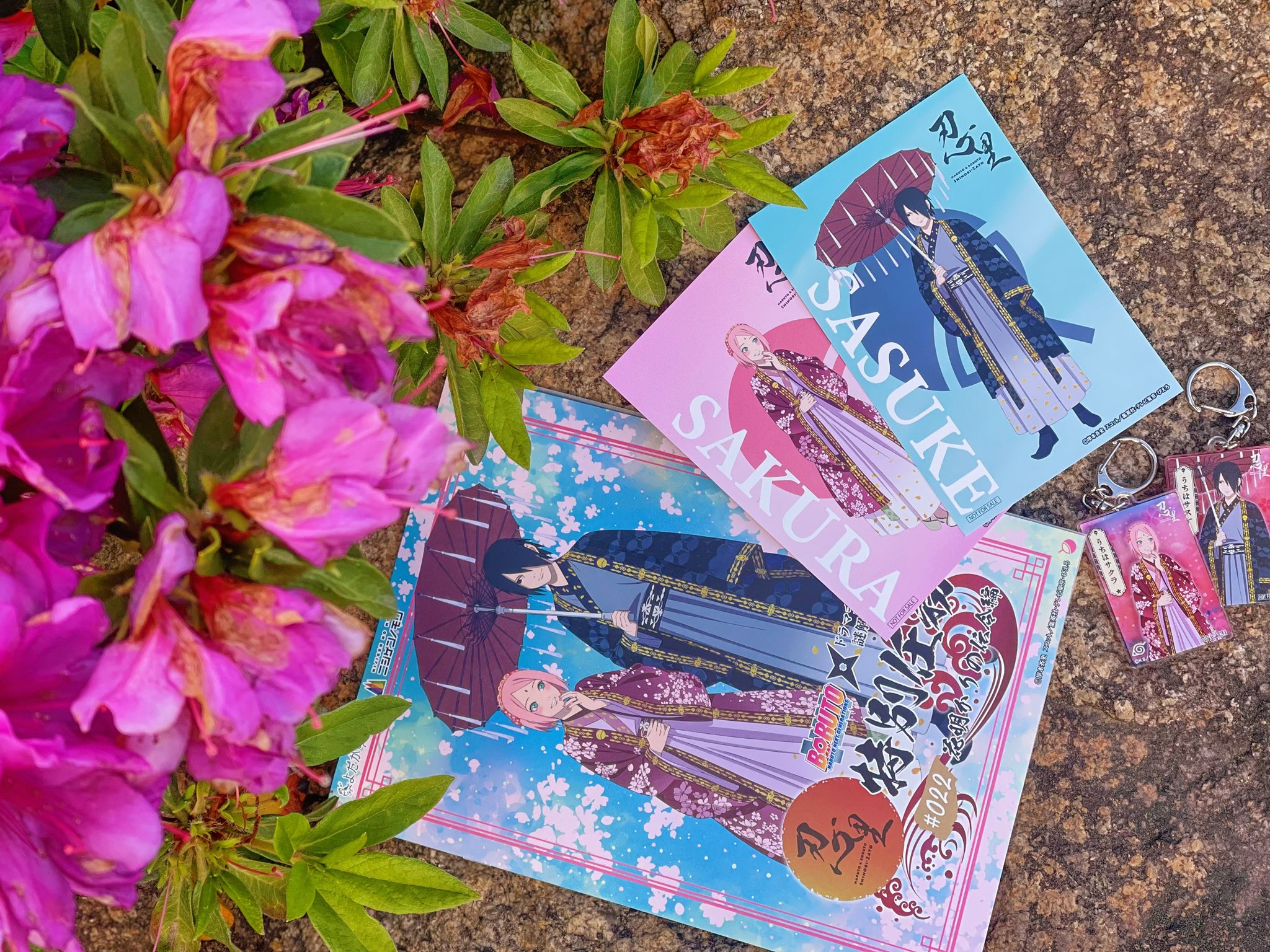 NARUTO サスケ うちはサスケ きらきら缶バッジ ポストカード 桜 前田珈琲 NARUTO-ナルト- 疾風伝 アクリルスタンド 桜ver. うちはサスケ｜ホビー