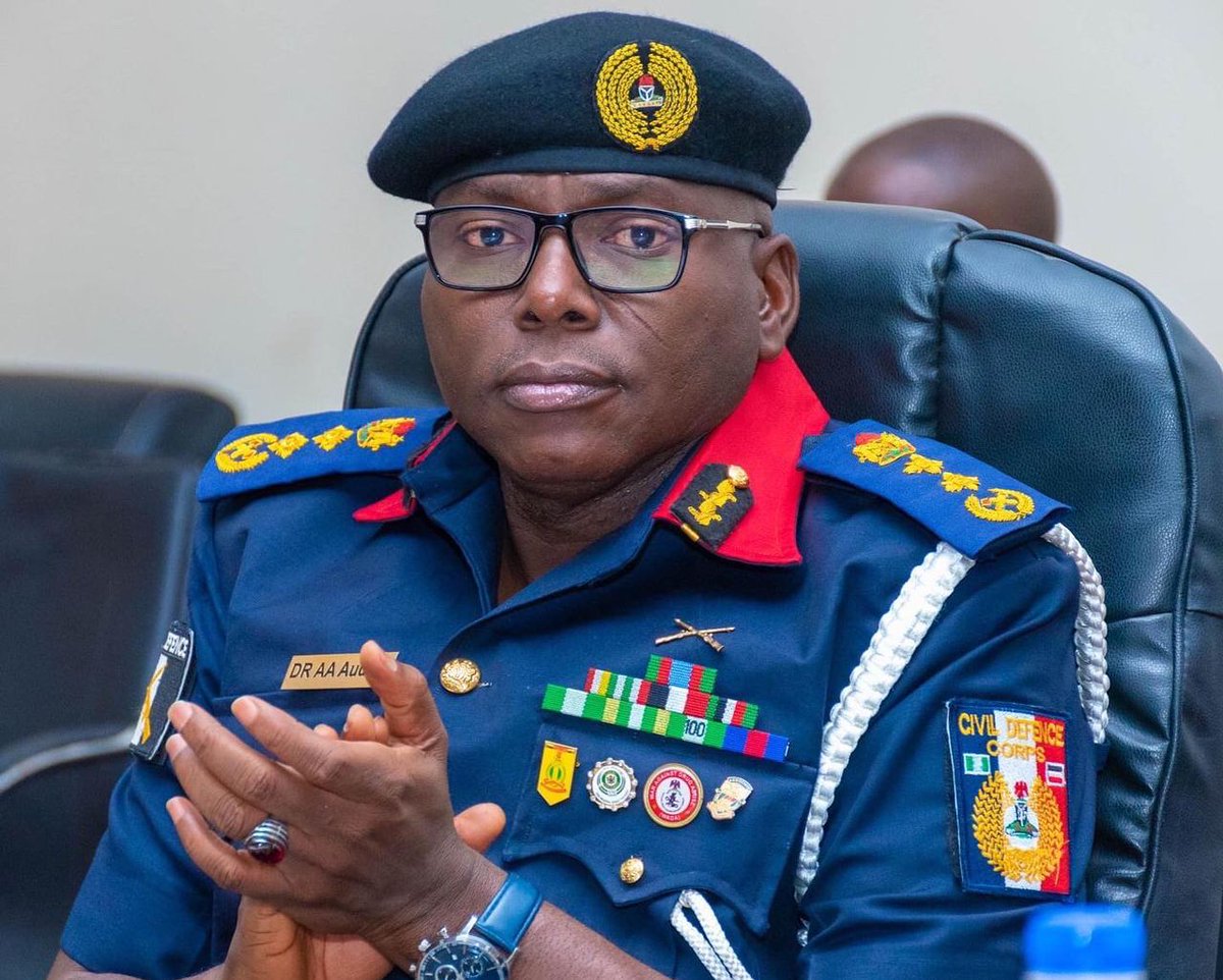 EFCC has arrested six senior officers of the NSCDC over alleged 6 Billion Naira fraud

The arrest follows an order from the NSCDC Commandant General, who directed the handover of the officers to the EFCC for interrogation