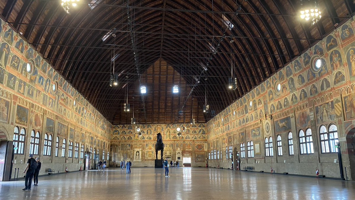 Palazzo della Ragione - the largest hall in Europe. It was for the administration of justice. 
 
📍Padua, Italy