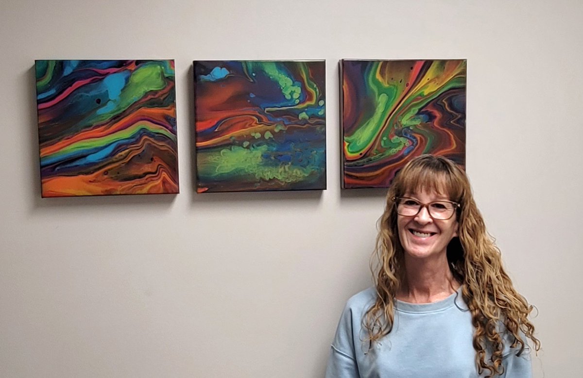 Proudly displaying new, striking artwork in our Kansas office by Jana Darling, our talented Senior Manager in Customer Care! Check out the close-up shot, she was Inspired by our brand colors. 

Thank you to Jana for sharing her talents! 

 #GROEBNER #OfficeArt