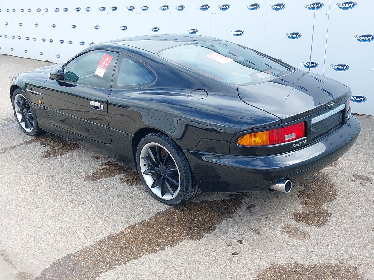 Place your pre-bids on this icon car! 🚘 2002 Aston Martin DB7 Vantage: ow.ly/HGlf50RzqIQ 🛠️ CAT N | Does not run | Engine burn | Flood/water 📅 Auction date: 13/05/24, 12pm, Sandy