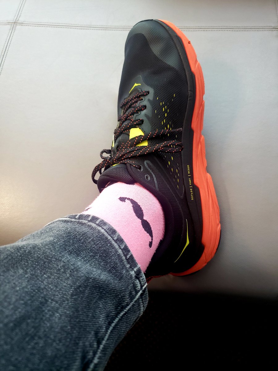 Today is a good day for #pinksocks at #swaayhealth.
