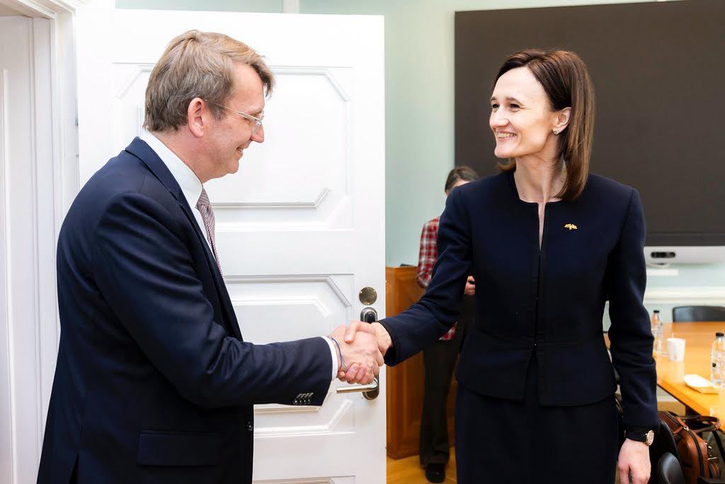 Concluded my official program in #Copenhagen by meeting with Deputy Prime Minister and Minister of Defence Troels Lund Poulsen of #Denmark. Discussed vital matters including military aid for Ukraine and bolstering #NATO's Eastern Flank. Strengthening alliances for a safer world.