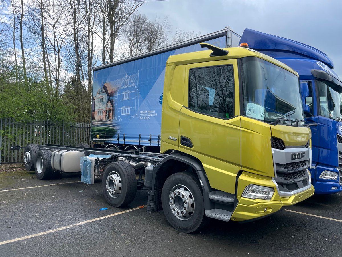 STOCK AVAILABILITY

8x2 XD Beaver-tail Spec (Build slot at Sterling Bodies for completion end of June)
For more details:
01772 338111
sales@lancashiredaf.co.uk
#daf #stock #XD #beavertail #lancashiredaf