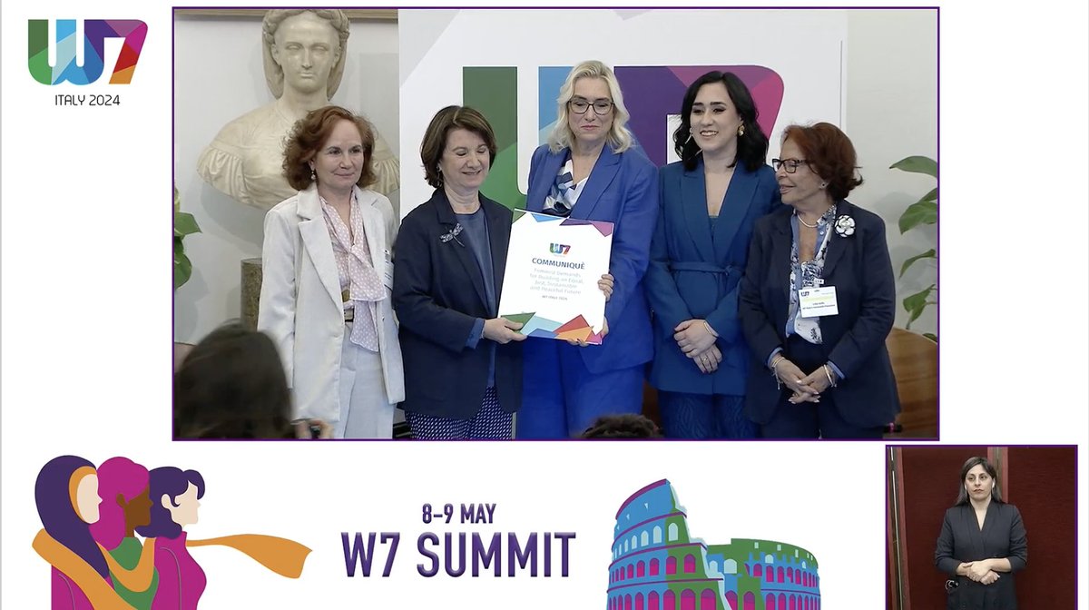 Barbara Falcomer tweet media