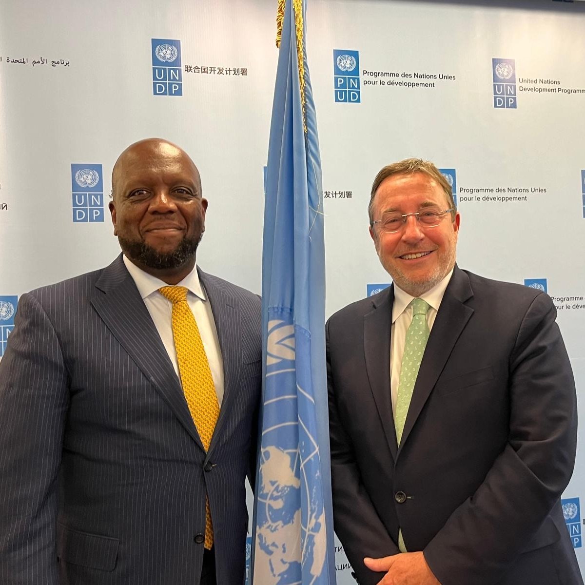 A fond farewell to HE @AmbMKimani of @KenyaMissionUN Your vision & leadership - as President of our Exec Board, as a development professional & a friend- have inspired us to explore new pathways to advance the #SDGs & rethink development in crisis contexts Asante sana & kwaheri