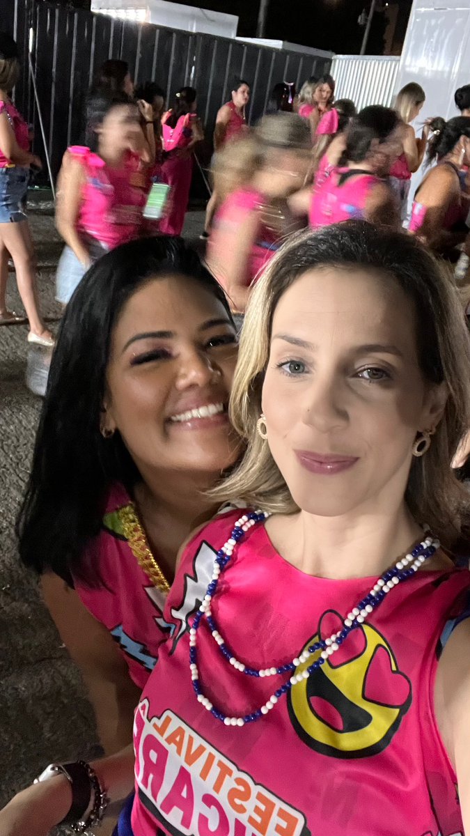 Tava olhando aqui as fotos do fds, e achei essa! 
Eu achei ela no meio da micare! 
@agroanjo 🥰🥰