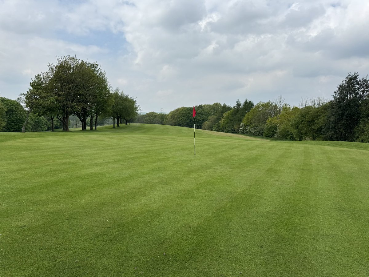 Perfect weather for twilight golf this week! ⛳️🌤️ After 4pm just £14 each 🏌️‍♂️🙌 visitors.brsgolf.com/marland#//1