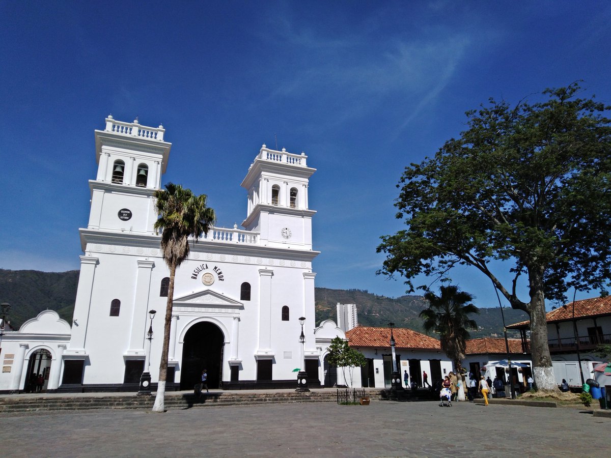 ExpedicionVerde's tweet photo. Elige destino, fechas, tiempo, y lugares a visitar, planificaremos tu viaje
•
•
#expedicionverde #viajespersonalizados #travelling #Voyager #bonvoyage #viajesconamigos #viajaporColombia #BeautifulDestinations #vacationspots #TravelTomorrow #voyagesenColombia #instatravel https://t.co/GI16PfWa9X