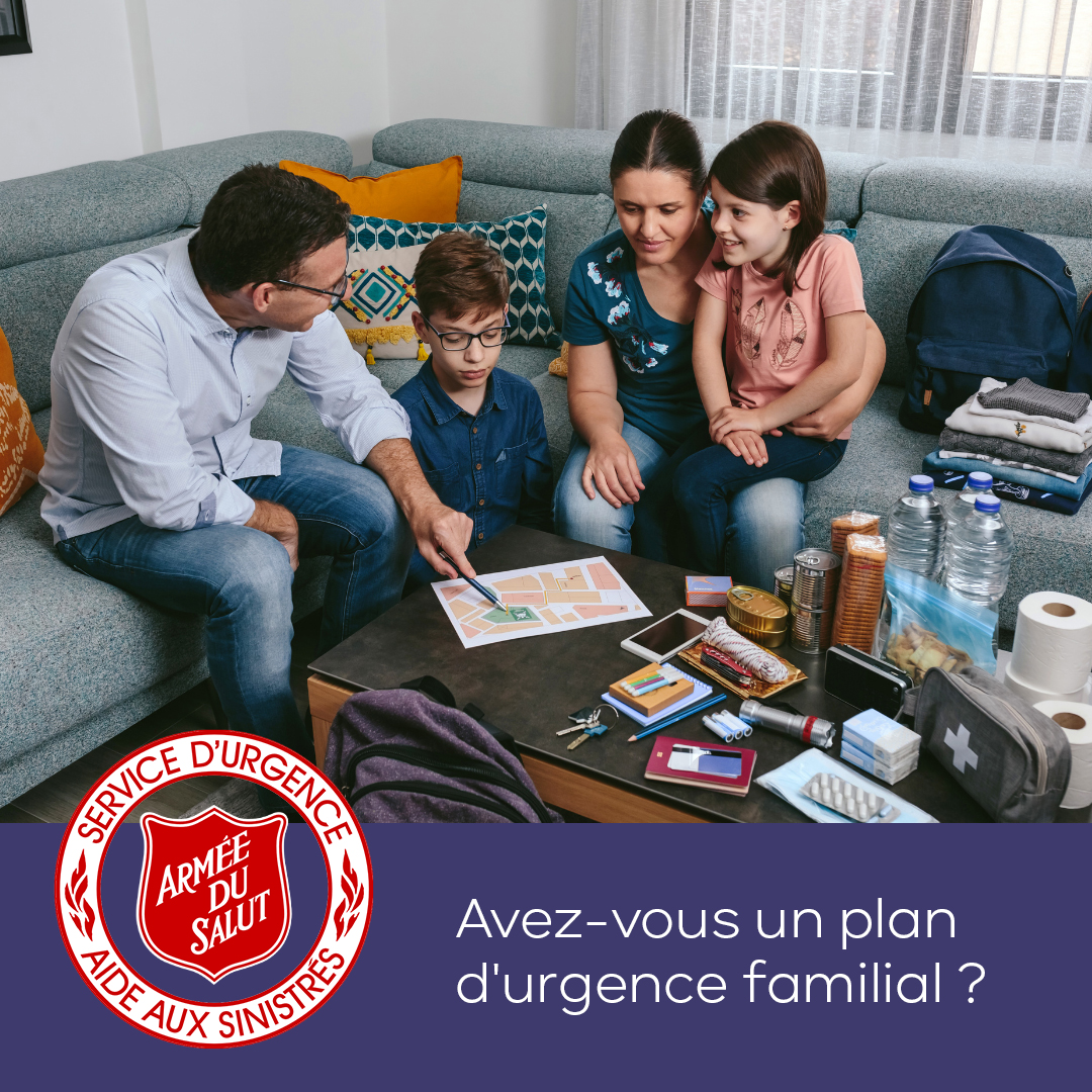 Dans une urgence communautaire, chaque seconde compte. Soyez prêt à prendre soin de vous et de vos proches pendant au moins 72 heures.

Découvrez à quel point il est simple de renforcer votre préparation pour toute situation : zurl.co/7dZ