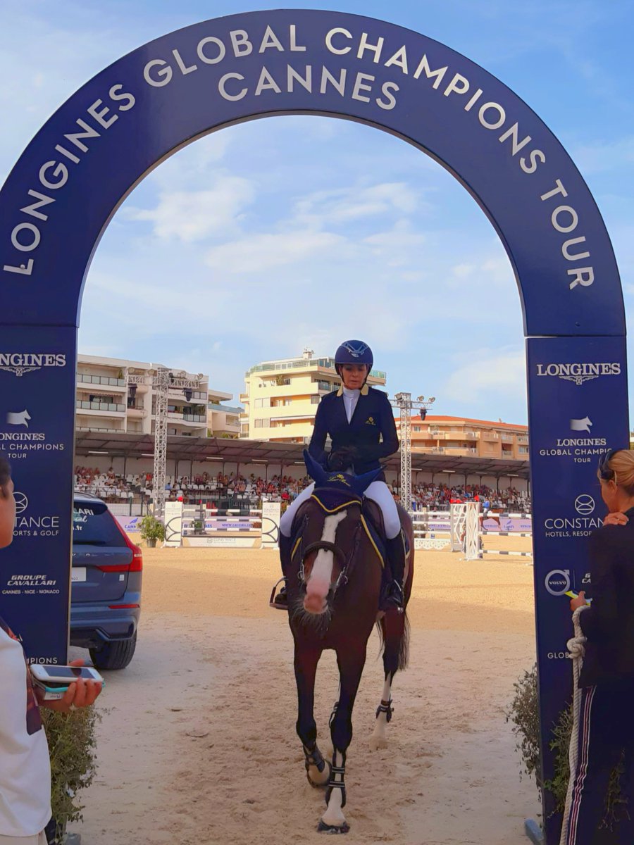 Jumping. 

#jumping #roomsavailable #bookdirectandsave #longinesschampionworldtour #longinesschampionship #longiness #cotedazurfrance #cannes #cannes2024 #bienvenueacannes #onatousbesoindusud #rendezvousacannes #comingsoon