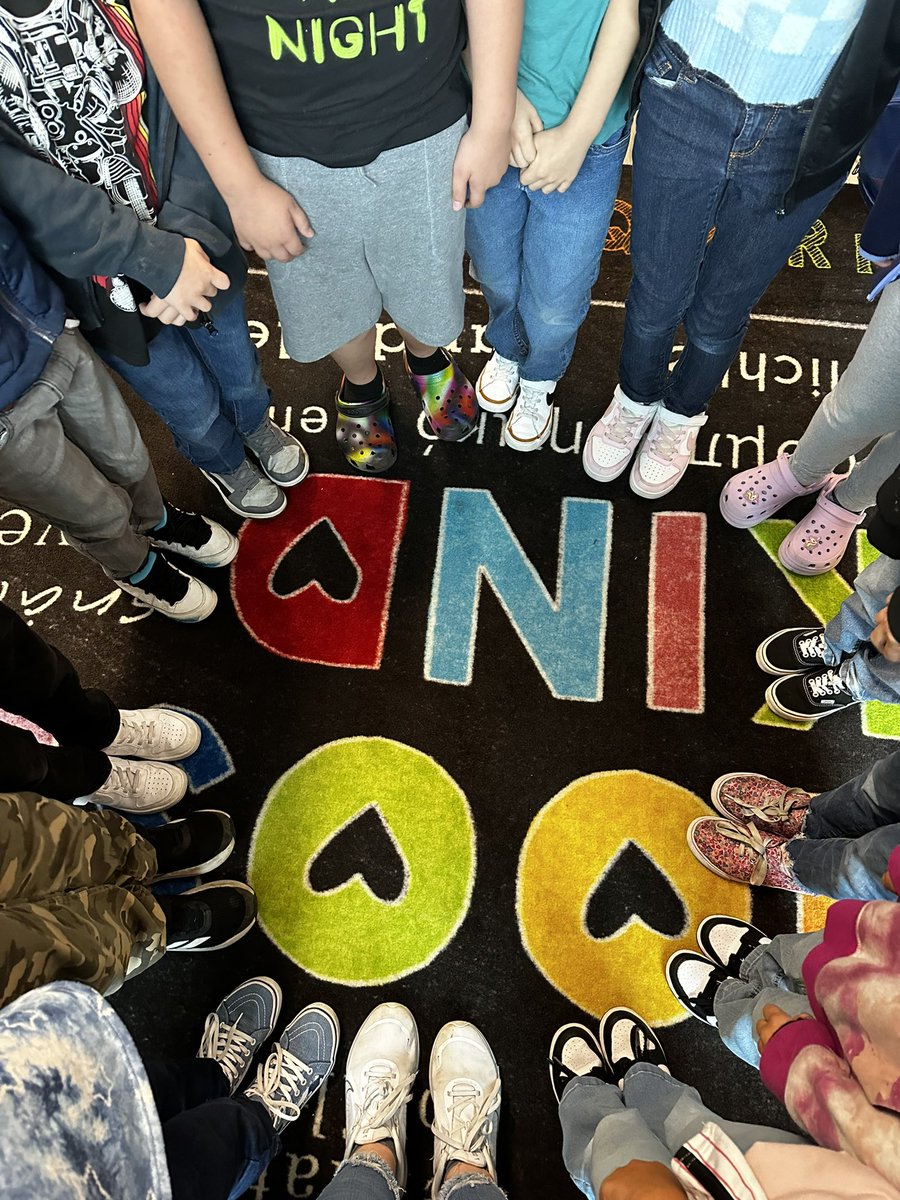 #teachersinsneakers which one is the teacher? <a href="/ChannelviewISD/">Channelview Independent School District</a> <a href="/McGheeWolves/">McGhee Elementary</a>