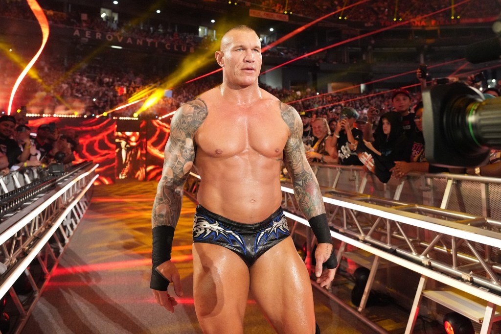 Randy Orton on the difference between crowds in the United States and overseas:

'Do you want me to be honest? Night and day. Well, let’s just put it this way. Since 2009, I’ve had the same entrance song. No American crowd has ever sang along to my song. And they did it in France…