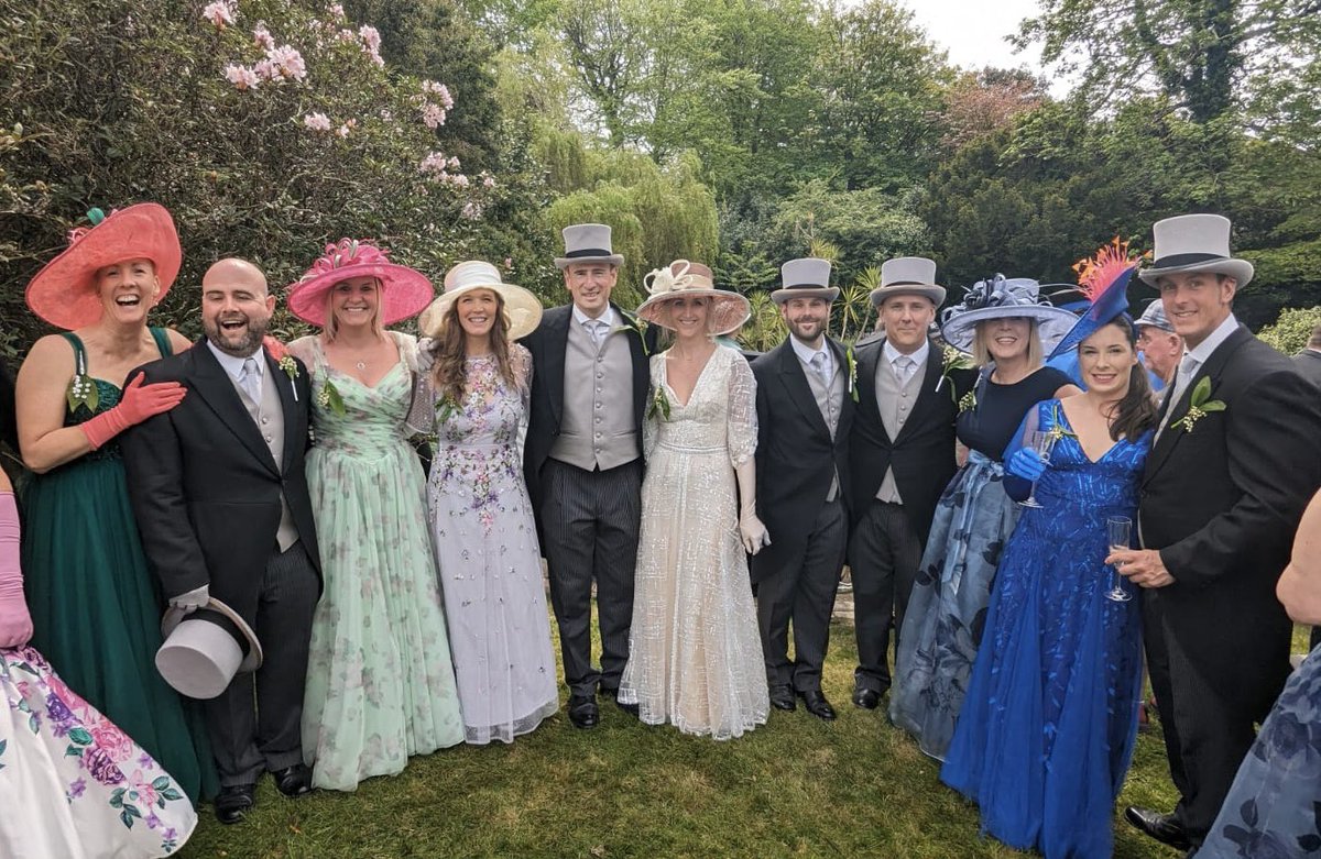 RNAS Culdrose sailors and their partners were delighted to take part in #FloraDay in #Helston - that fantastic celebration of spring where the townsfolk dance through the streets. @RoyalNavy