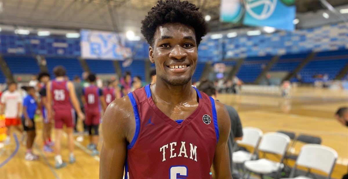 Tounde Yessoufou has set a visit to Arizona. He breaks down the Wildcats and discusses other suitors with @247Sports VIP: 247sports.com/college/basket…