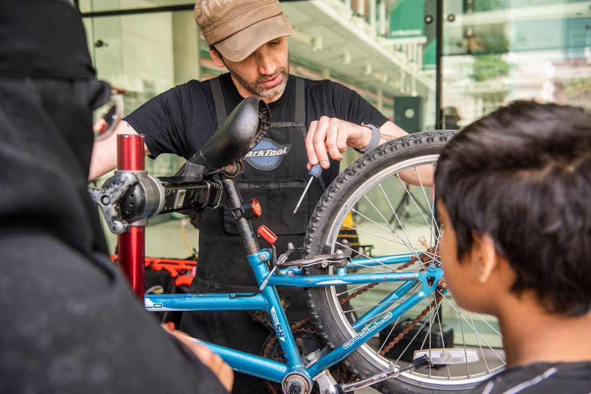 Join Dr Bike this afternoon on Nevill Road and get your bike safety-checked for free. ⏲️ 3.30-6.30pm 🗺️ Nevill Rd, N16 8SR Check out our website for more info on cycle training, maintenance classes and safety checks: orlo.uk/grxOQ