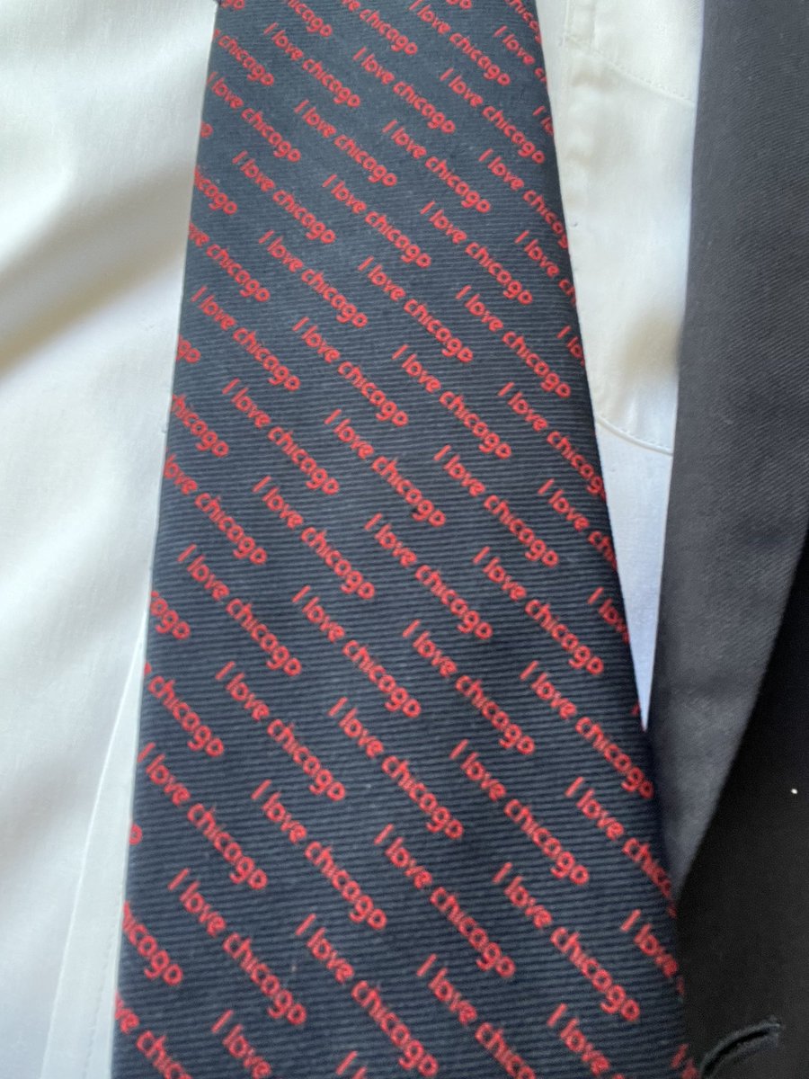 Did anyone remember to loan Mayor Johnson a proper Chicago tie for Chicago day at the Statehouse?