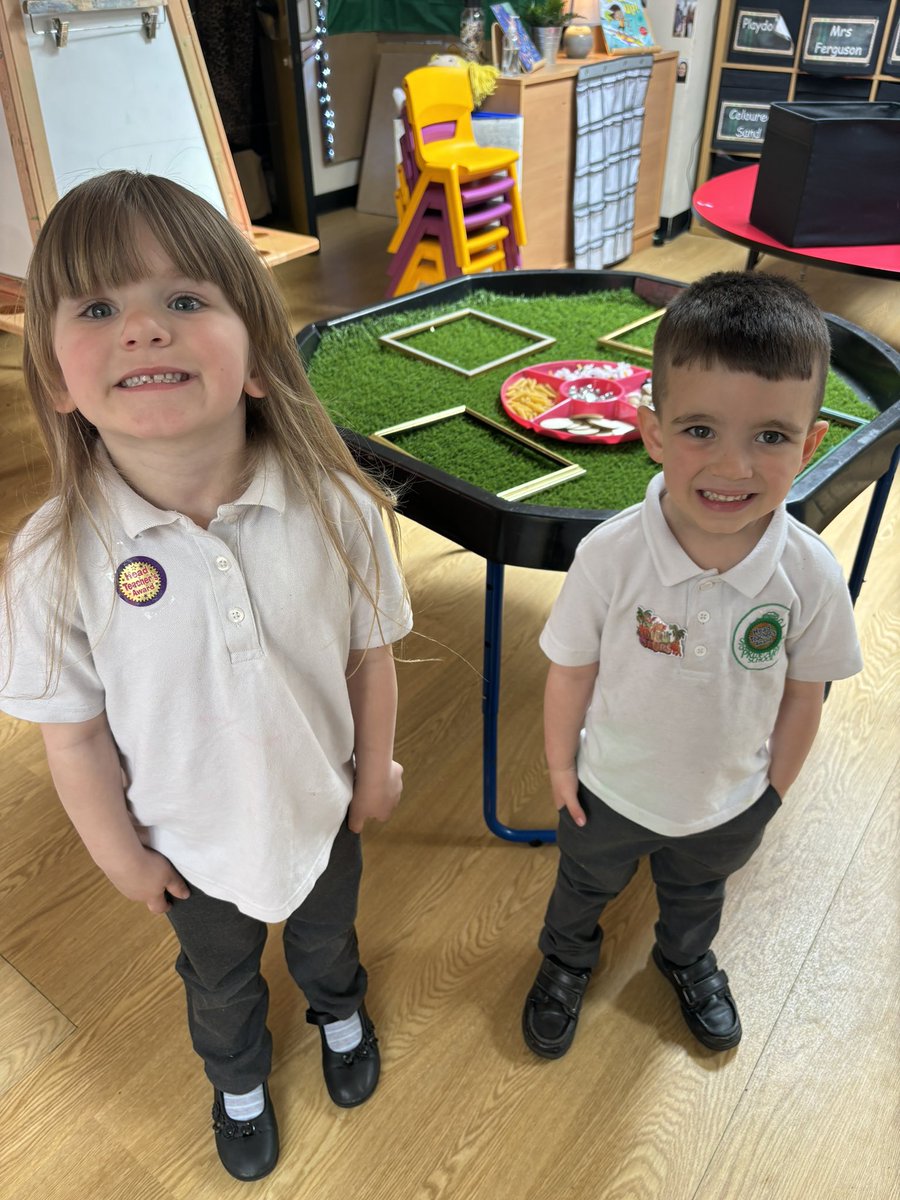 Todays Superstars in reception for their excellent reading 🌟🌟 @StMarysCIW