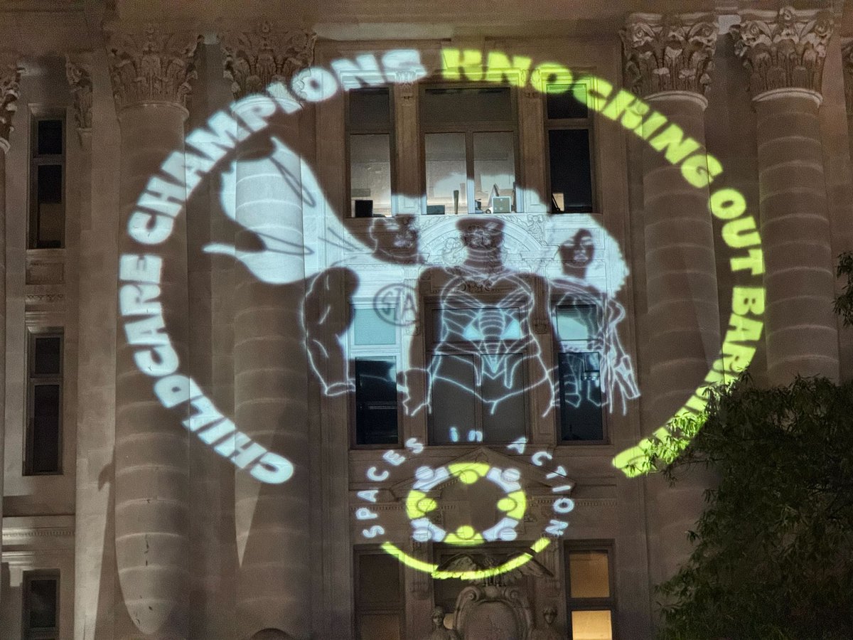 Did you see this in the District? @SPACEsInAction LIT up the city urging to restore the Early Childhood Educators Pay Equity Fund. An important reminder that child care is everyone's business.