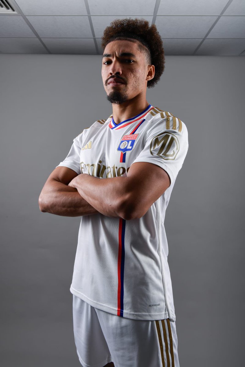 OL_Portugues's tweet image. 🔥🔥🔥🔥🔥

Concorra a uma camisa do Lyon autografada pelo Adryelson!

Para participar:

➡️ RT neste tweet 
➡️ Siga @OL_Portugues

Marque um amigo!