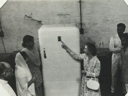 suryanandannet's tweet photo. Do u Know ?

First Indian built refrigerator was Kalinga Refrigirator Owned by Biju Babu . Have a look at the Inauguration Photos at Jobra , Cuttack-1951 @CMO_Odisha https://t.co/PqC7CkXHKh