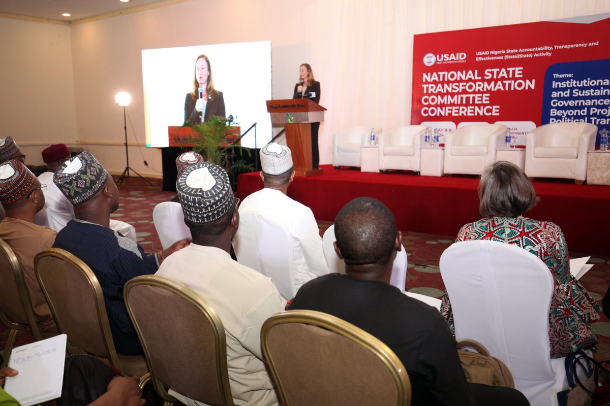 Deputy Mission Director Sara Werth participated in the National State Transformation Committee conference and commended members for their work toward timely budgetary releases in health, education and water, hygiene and sanitation (WASH) in their states