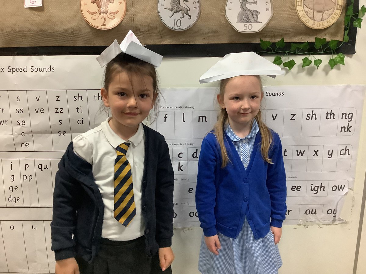 Year 1W⭐️ tweet media