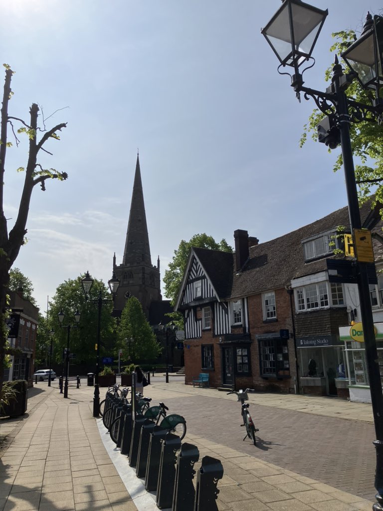 What a lovely day for a concert! Thanks so much to Isabel Baumber and the Friends of St Alphege Music &amp; St Alphege Church Choirs for organising my performance today, and for the excellent tea and cake to sustain me in a busy programme 😊