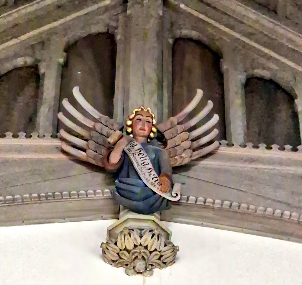 For #Woodensday, a charming golden-haired #AnytimeAngel from St Stephen, #Stockholm by Carl Miller, from 1904. A strangely English church that reminded me strongly of W D Caröe's work - abd quite #ArtsandCrafts, too.