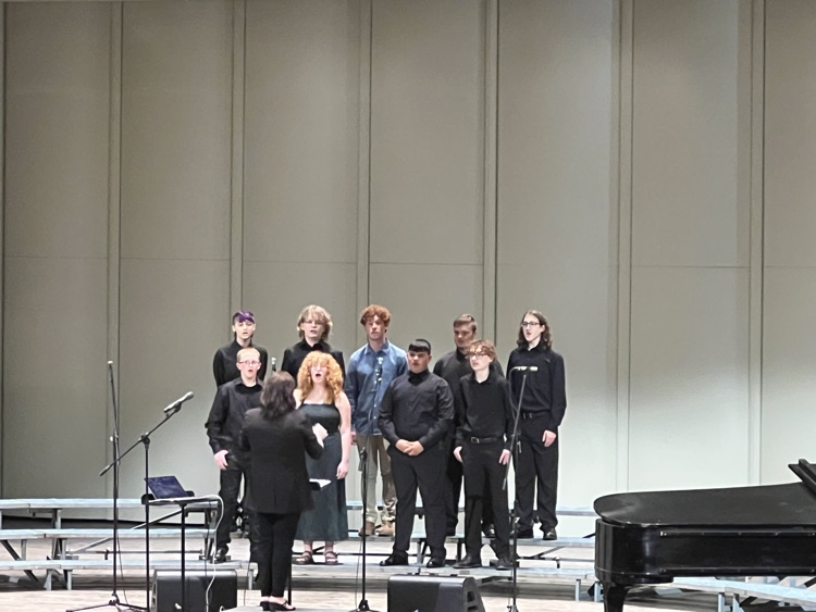 Russell Independent tweet media