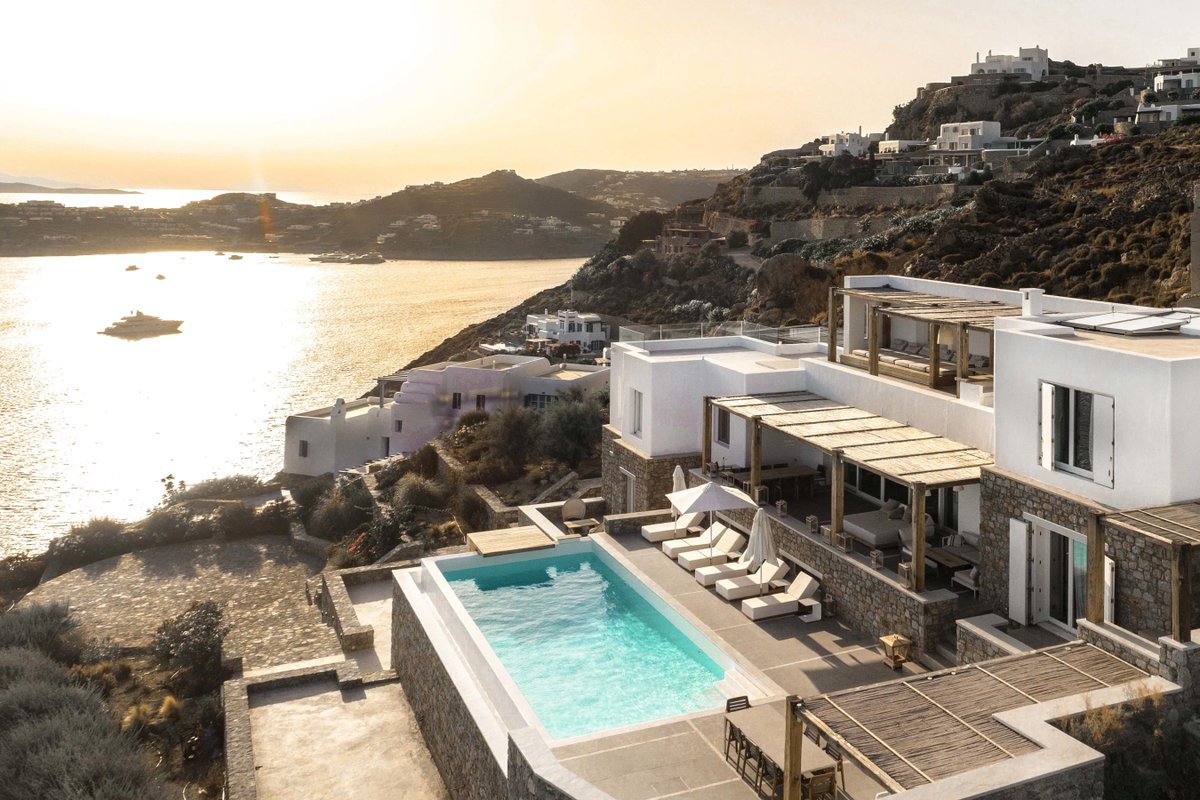 Cliffside ‘Silk Shadow’ on Greece’s Famed Mykonos Island heads to Auction

clik4more.com/cliffside-silk…

#conciergeauctions #sothebysgreece #sothebysinternationalrealty #luxuryproperties #luxuryrealestate #visitgreece #propertyauctions #mykonosrealestate