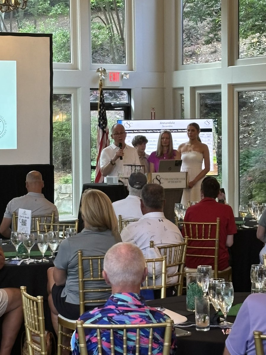 FredSutterlin's tweet image. What a treasure of a day with friends celebrating Adam Pomeranz and his extraordinary leadership &amp;amp; 20 years as CEO of Annandale Village! Great friends, great event, great mission, doing amazing work!

#Leadership #Passion  #Purpose #Community #BusinessSchoolClassmates