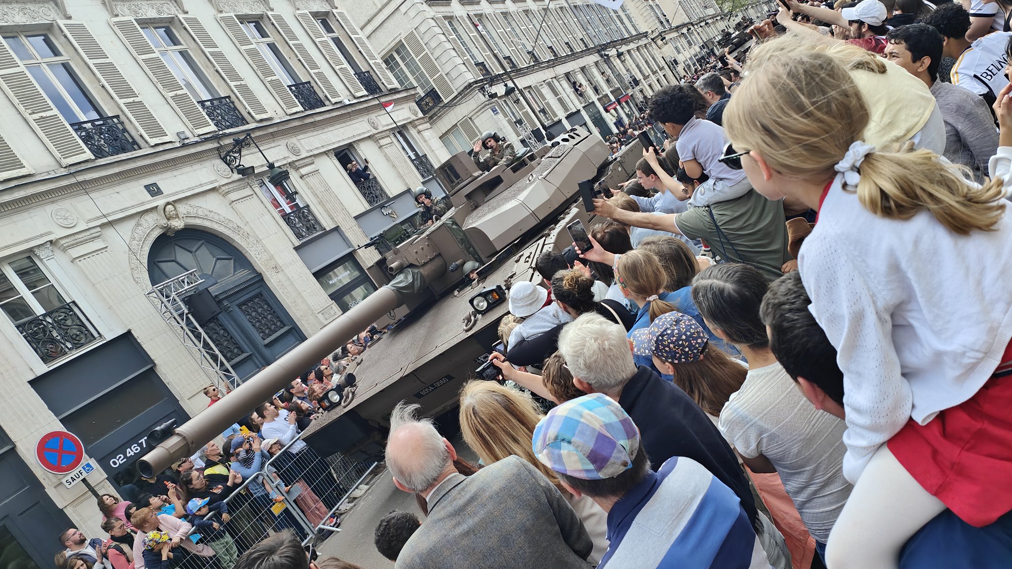 GND6BTDWgAAU_Nd?format=jpg&name=large