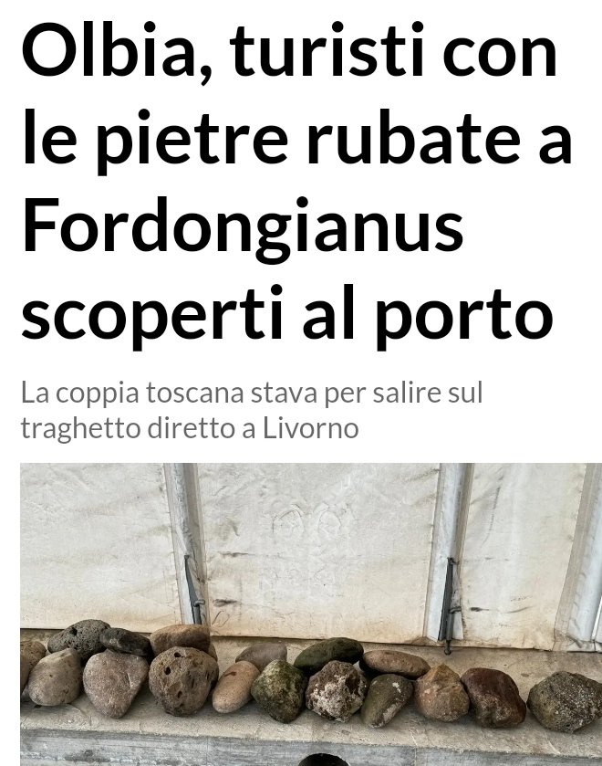 #Sardegna 
non bastano sabbia,conchiglie,
adesso si rubano anche le pietre,
l'accumulo compulsivo
malattia moderna degli sciocchi,
poi magari sono di quelli predicano l'ambientalismo, salvare il pianeta,