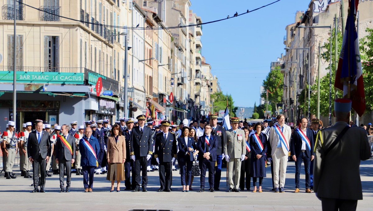Commémoration ce jour de la victoire de 1945 et hommage singulier à tous les militaires morts pour la France. Le #8mai marque le début du cycle mémoriel des 80 ans de la libération de la 🇫🇷 et de #Marseille. #VotreHistoireNotreHistoire »