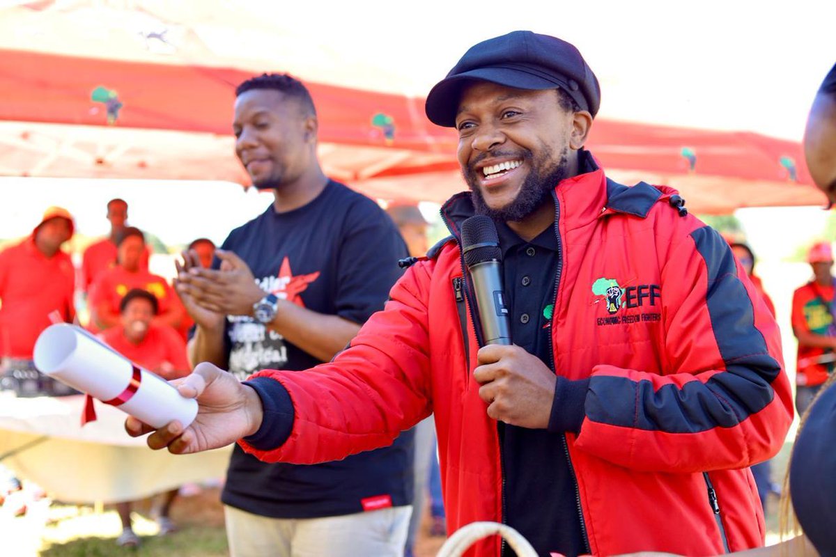EFF pays rent for senior citizens in Eldos citizen.co.za/soweto-urban/n…