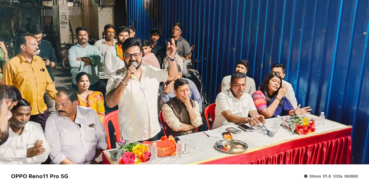 ganeshmpandey's tweet photo. Visited various society meetings with North Central District Candidate of Mahayuti Shri @miujjwalnikam ji’s son Shri @AdvAniketNikam ji in #Bandraeast assembly organised by @BJYM4Mumbai Vice president @BjpRahulGupta & Secretary @YashMishraBJP people of the Loksabha excited to vote for the real #DeshBhakt Nikam ji the way people are welcoming our candidate and appreciating the good work of @PMOIndia Shri @narendramodi ji is really commendable #Abki_baar_400_paar #ModiKiGuarantee @Dev_Fadnavis @ShelarAshish @parag_alavani