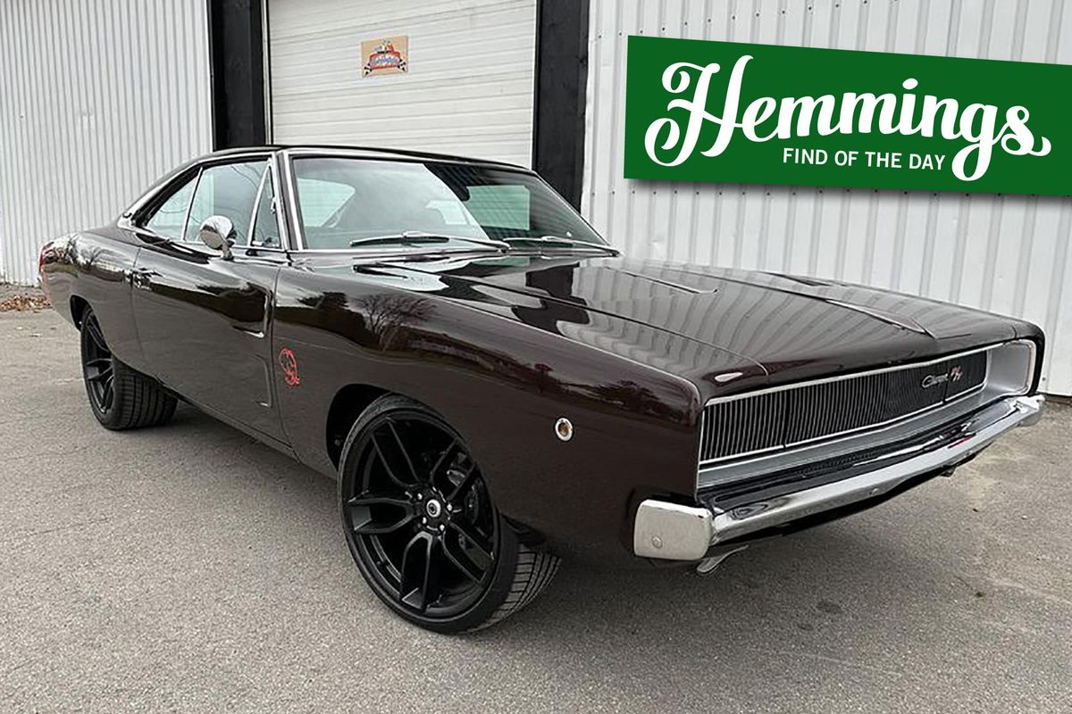 1968 Dodge Charger with 1000HP hellephant engine
