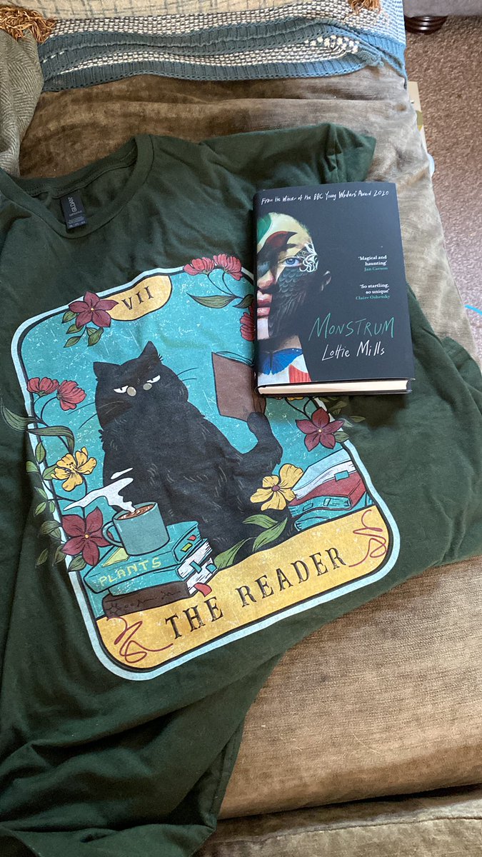 Finally managed to leave the bed today 🎉🎉🎉 and so happy to receive this bookish t-shirt I ordered from @Etsy but also this beautiful copy of #Monstrum by Lottie Mills. Thank you @CulturalKate @OneworldNews This is a @Squadpod3 and #SquadPodFeaturedBooks so watch this space.