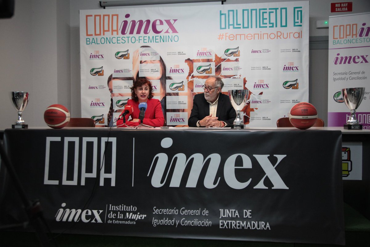 #TiempoDeFinales | Copa @ImexJuntaEx Hoy se han presentado las finales de la Copa IMEX Baloncesto Femenino con la presencia de Beatriz Arjona, directora del Instituto de la Mujer de Extremadura, y Jesús Blanco, presidente de honor FExB 📆 11 mayo 🏟 Multiusos @jovendeportEXT