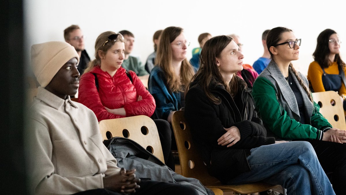 Cardiff Quick Draw tweet media