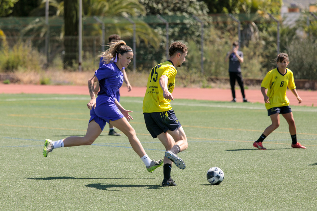 ULL's tweet photo. ⚽️ La #ULL acogió la primera jornada del Campeonato Universitario de Canarias 2024

👉https://t.co/dMDaIvmUF5 https://t.co/F1jXYfO5tu