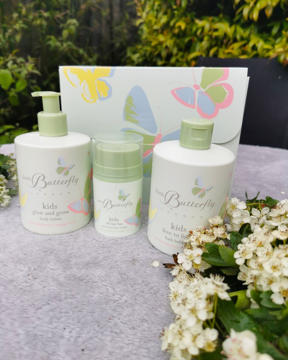 🌿Giveaway – Win a Little Butterfly Kids Bestseller Set worth £79 🌿ad

To enter RT & FOLLOW @LittleBLondon & @FrenchieMummy 

#win #freebie #competition #organic #skincareproducts #ukgiveaway 

thefrenchiemummy.com/giveaway-win-a…