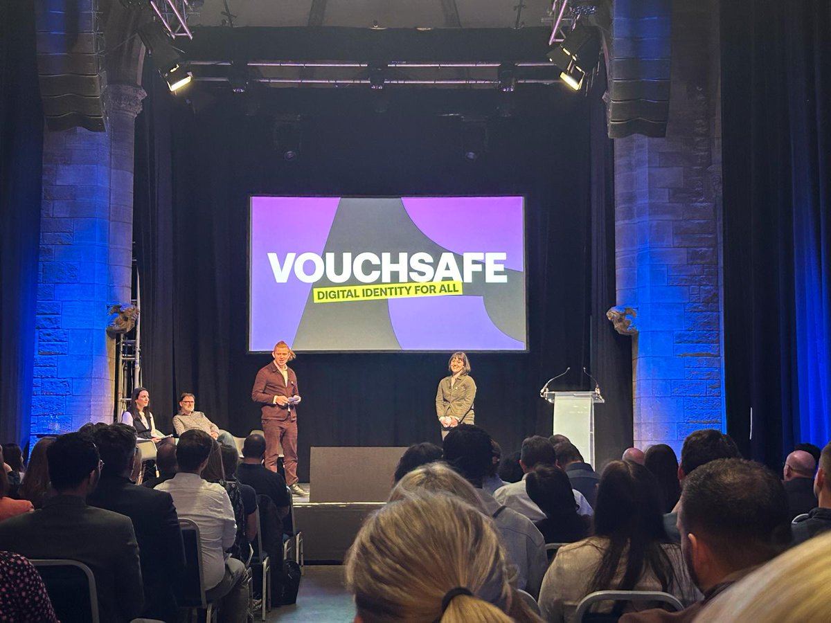Great pitch @urehipruowe4093  and Chloe. Tech and trust empowering the public domain with Vouchsafe.

#civtech #CivTechRound9 #CivTechDemoDay #Innovation #ScotlandIsNow #TechForGood #Accelerator #MaryanneJohnston #PitchingSkills @scotgov