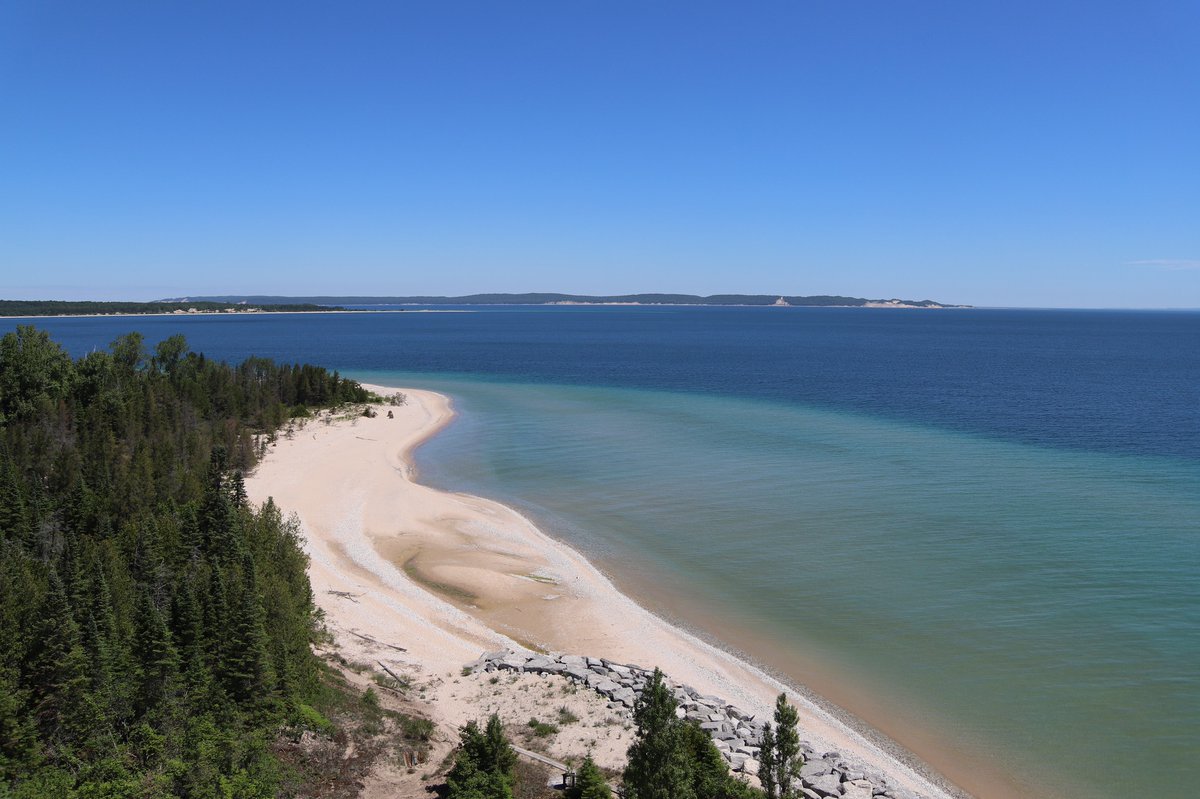This could be your office for the summer! The application period is open for a general ranger position on the Manitou Islands. #SleepingBearDunes #USAjobs usajobs.gov/job/789562800?…