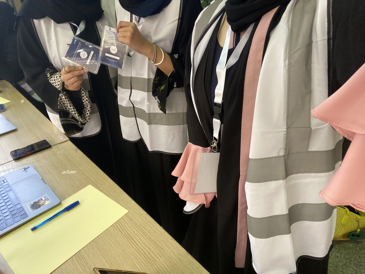 myblumoon's tweet photo. تشرفت اليوم بتنظيم مؤتمر الثالث لكليات العلوم الإدارية بجامعات دول الخليج العربية 
بحضور وزير الماليه/ أ. محمد بن عبدالله الجدعان ✨✨ https://t.co/bxjPtKthvy