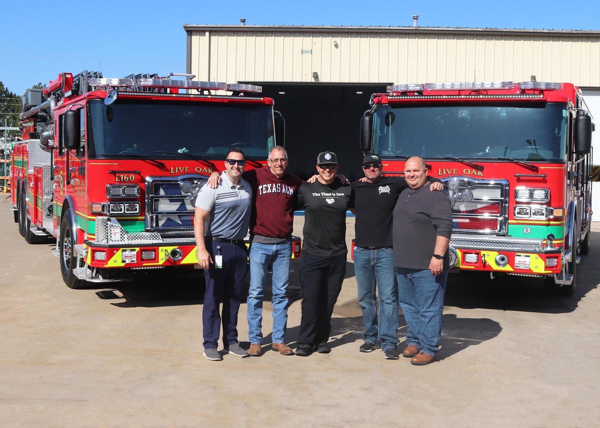 Rebranding their fleet, Live Oak Fire Department is welcoming home two new apparatus: an #Enforcer 100’ #AscendantTower and an Enforcer #Pumper equipped with a #PUCPump! #LiveOakTX
