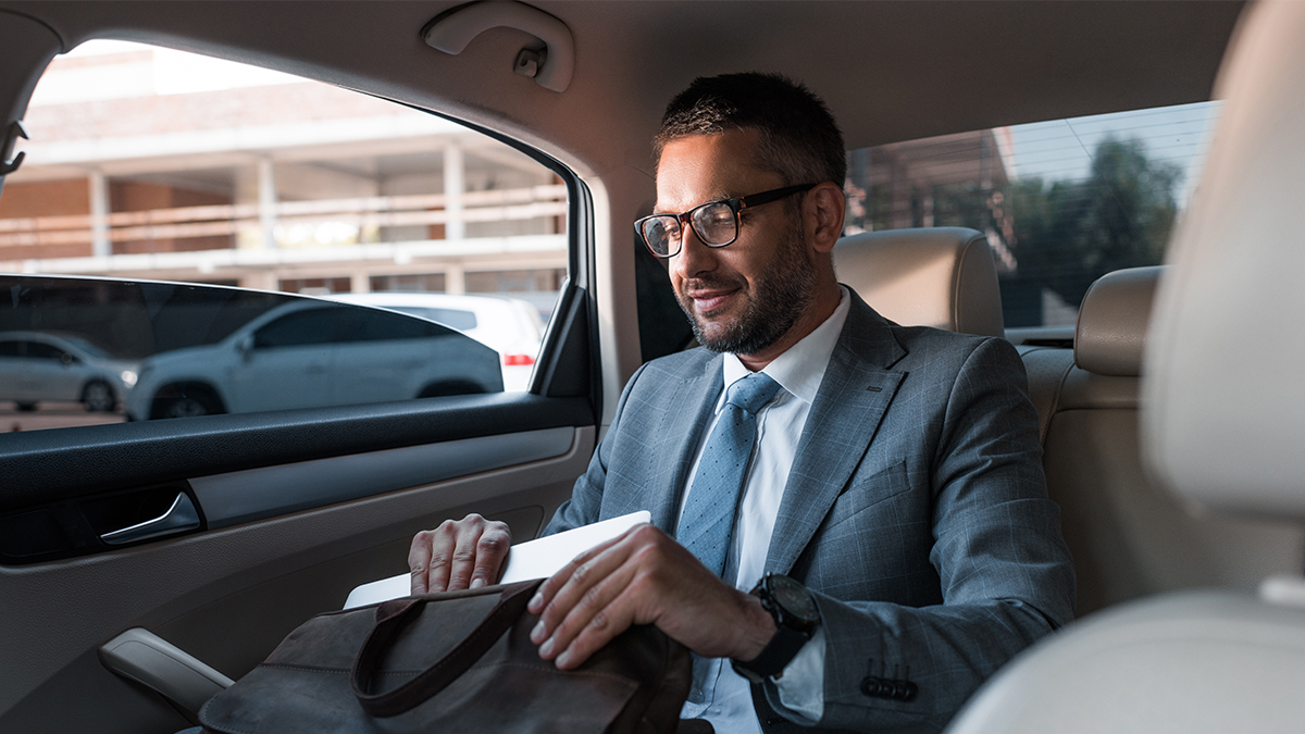 From weddings to corporate events, we offer flawless transportation solutions for every occasion. Trust our experienced team to exceed your expectations with our top-notch service. ✨

#jaxblackcar #chauffeured #chauffeur #chauffeurservice #chauffeurdriven #luxur